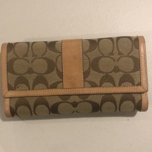 Authentic Coach wallet